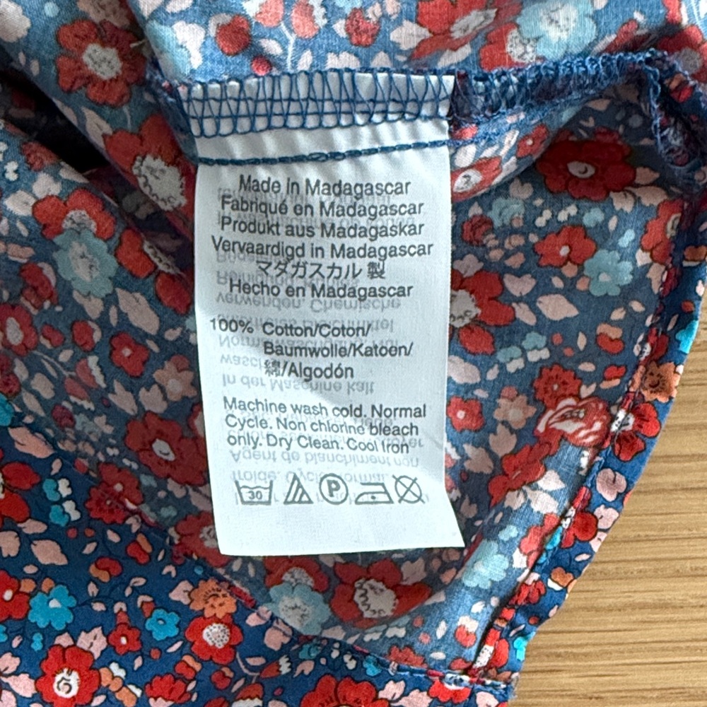 J. Crew Floral Sleeveless Blouse in Red and Blue - Picture 4 of 5